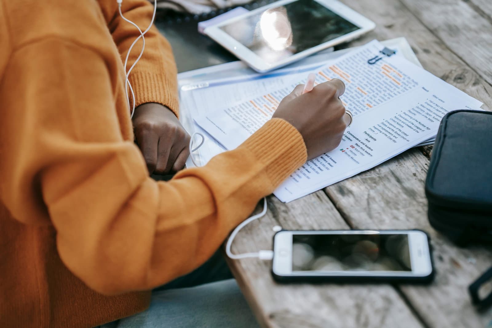Reviewing saved meals